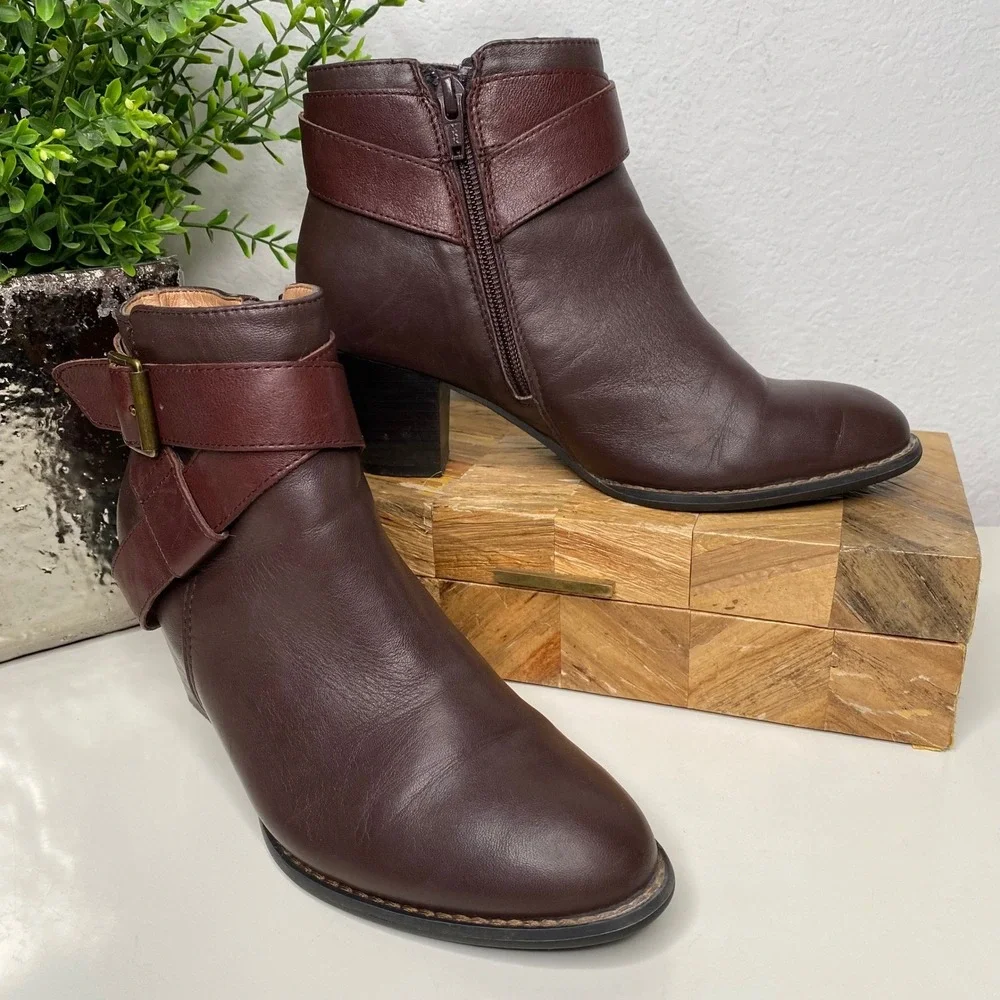Vionic Trinity Burgundy Leather Ankle Boots‎ Side Zip Cottagecore Size 9